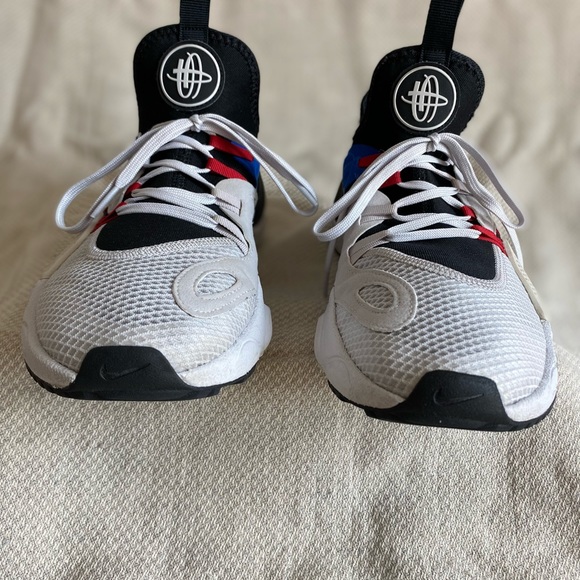 Nike Huarache E.D.G.E. Running Sneakers - Picture 6 of 9